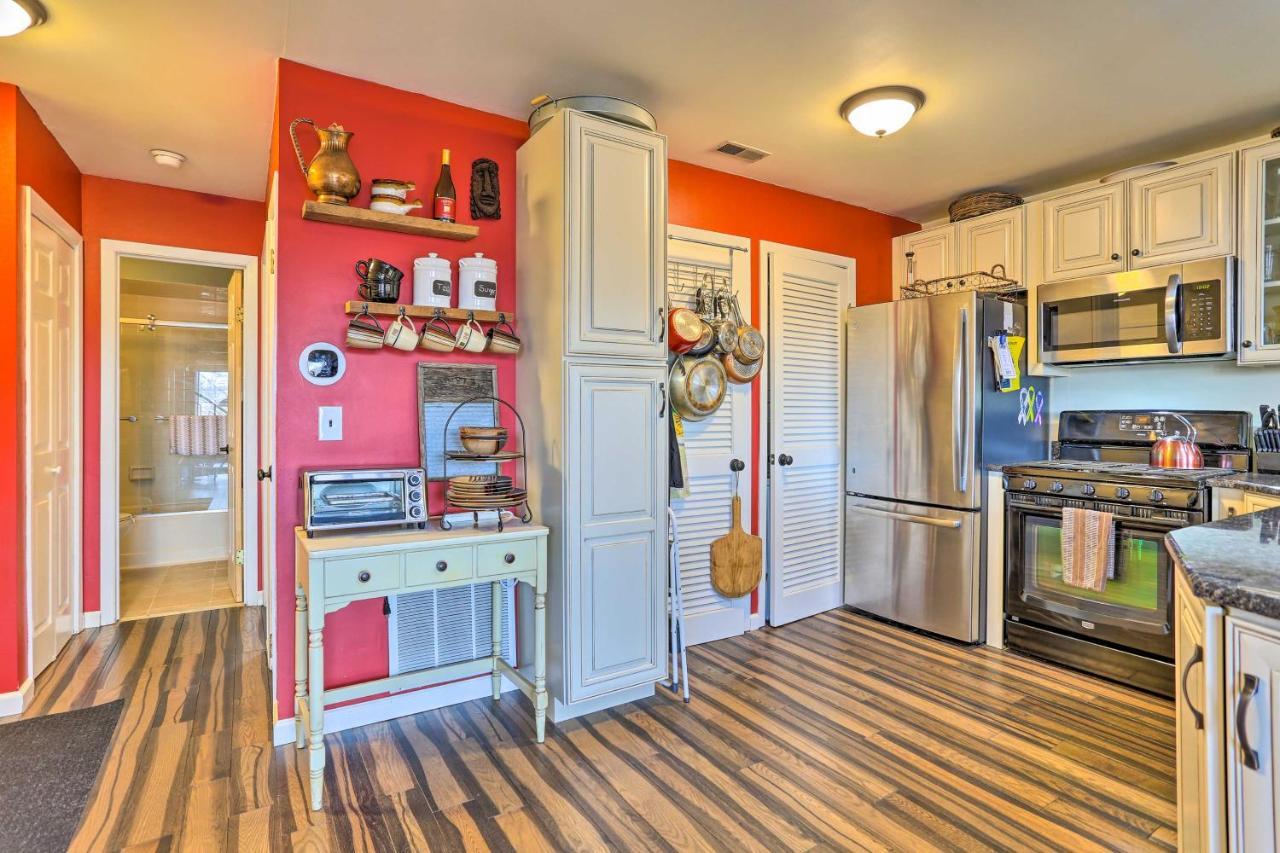 Mountain Creek Condo With Grill Walk To Lifts! Vernon Buitenkant foto