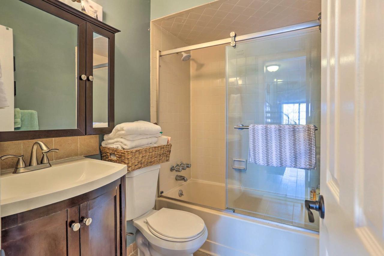 Mountain Creek Condo With Grill Walk To Lifts! Vernon Buitenkant foto