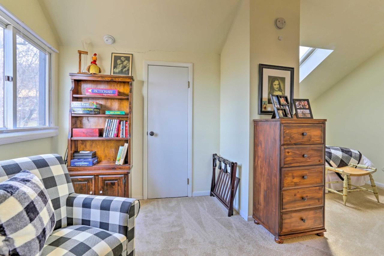 Mountain Creek Condo With Grill Walk To Lifts! Vernon Buitenkant foto